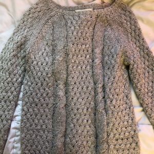 Girls aero sweater